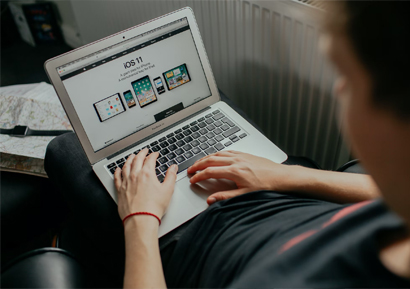 The whimsically named Egg Canvas brainch